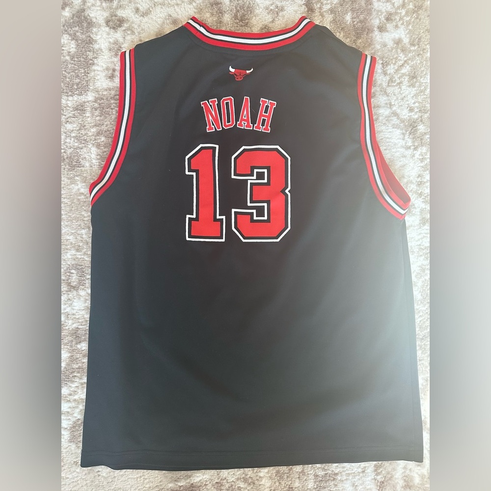 Noah Chicago Bulls Jersey XL - Picture 3 of 4